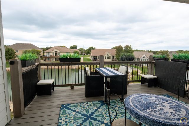 2701 Twin Lakes Dr, Emporia, KS 66801