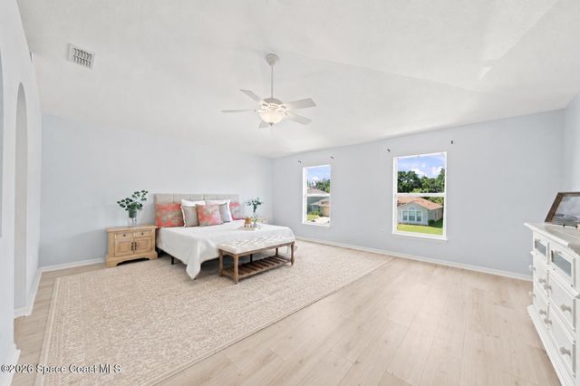 2041 Brookshire Circle, Melbourne, FL 32904
