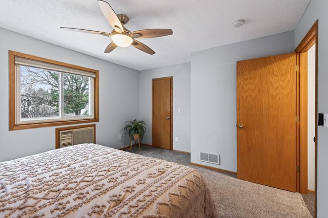 5631 148th Lane NW, Anoka, MN 55303