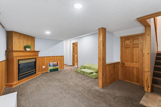 5631 148th Lane NW, Anoka, MN 55303