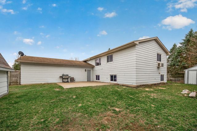 5631 148th Lane NW, Anoka, MN 55303