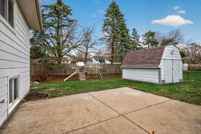 5631 148th Lane NW, Anoka, MN 55303