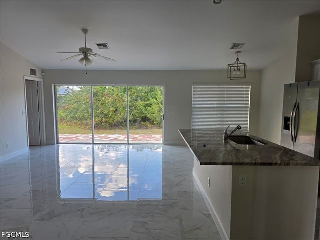 3404 58th ST W, Lehigh Acres, FL 33971