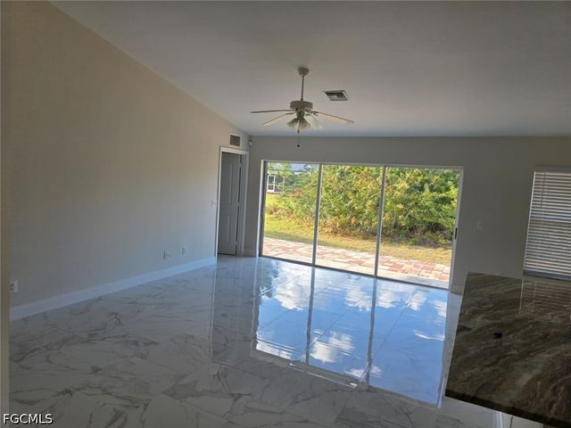 3404 58th ST W, Lehigh Acres, FL 33971