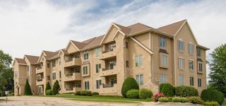 2912 N University DRIVE #305, Waukesha, WI 53188