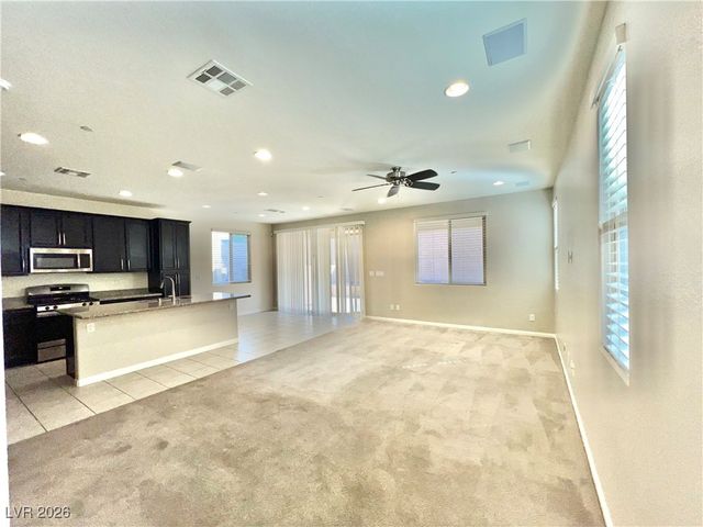 365 Badinerie Street, Henderson, NV 89011