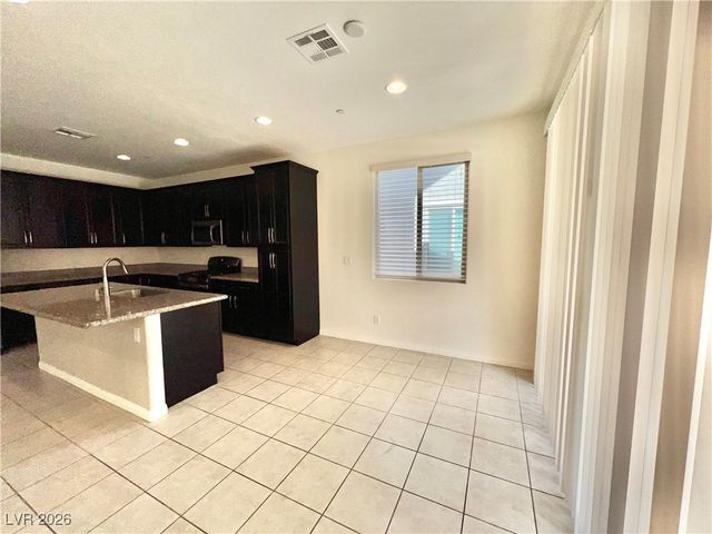 365 Badinerie Street, Henderson, NV 89011