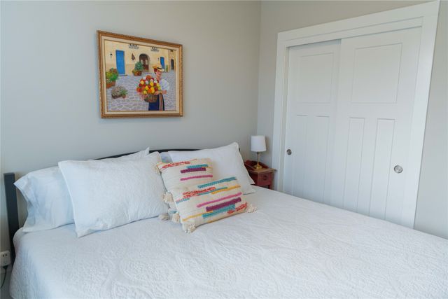 2925 Indigo Lane, Pella, IA 50219