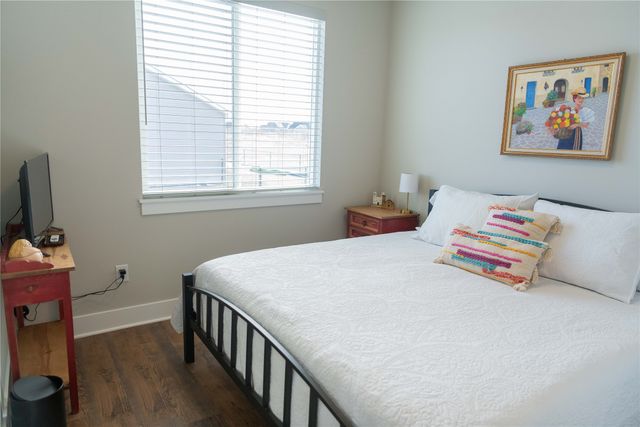 2925 Indigo Lane, Pella, IA 50219