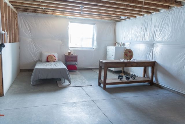 2925 Indigo Lane, Pella, IA 50219