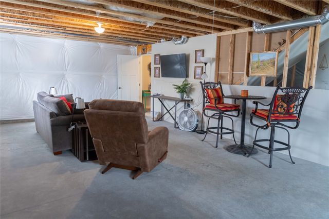 2925 Indigo Lane, Pella, IA 50219