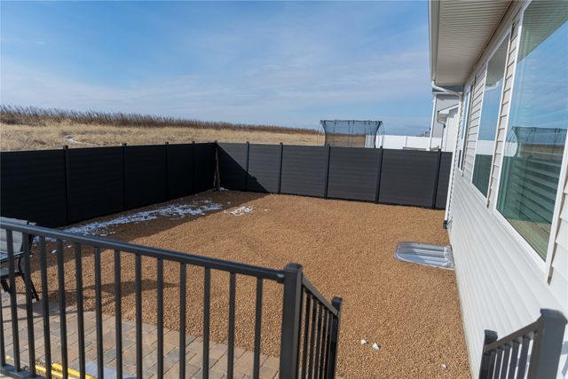 2925 Indigo Lane, Pella, IA 50219