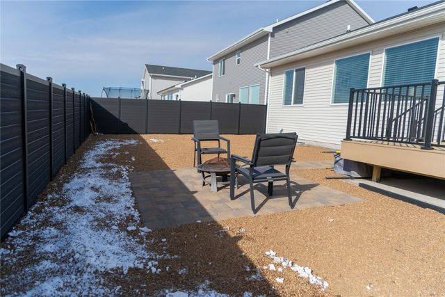 2925 Indigo Lane, Pella, IA 50219