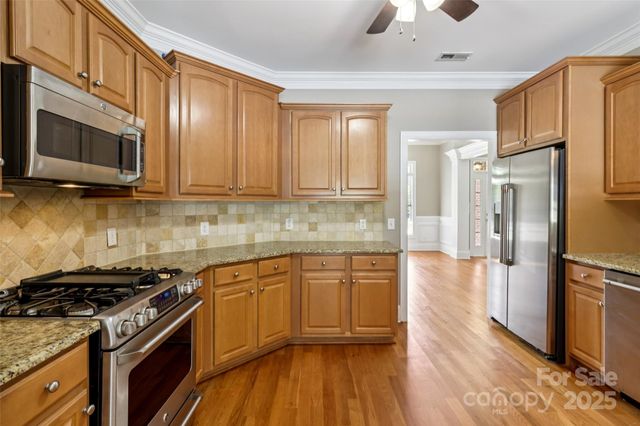 2411 Stoney Run Drive, Oakboro, NC 28129