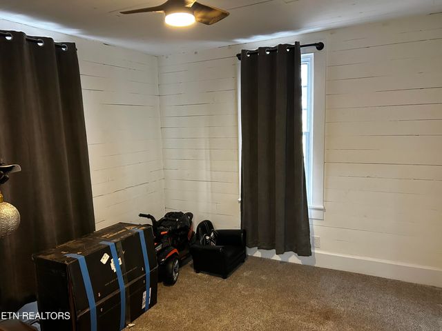 104 Helms Drive, Madisonville, TN 37354