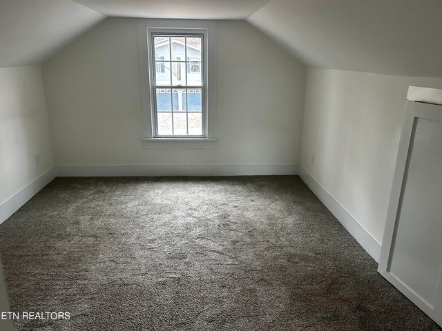 104 Helms Drive, Madisonville, TN 37354