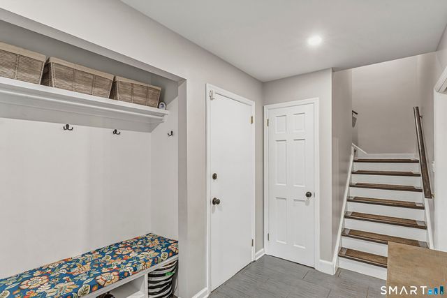 11 Hunt Lane, Weston, CT 06883