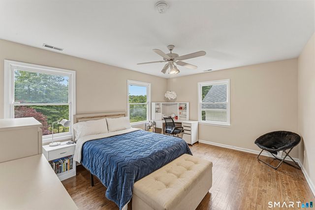 11 Hunt Lane, Weston, CT 06883
