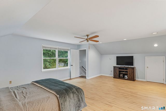 11 Hunt Lane, Weston, CT 06883