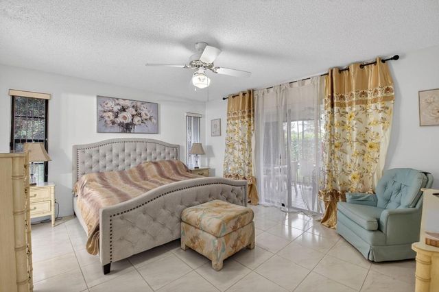 5782 Brook Bound Lane A, Boynton Beach, FL 33437