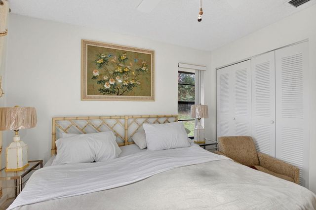 5782 Brook Bound Lane A, Boynton Beach, FL 33437