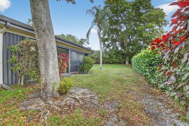 5782 Brook Bound Lane A, Boynton Beach, FL 33437