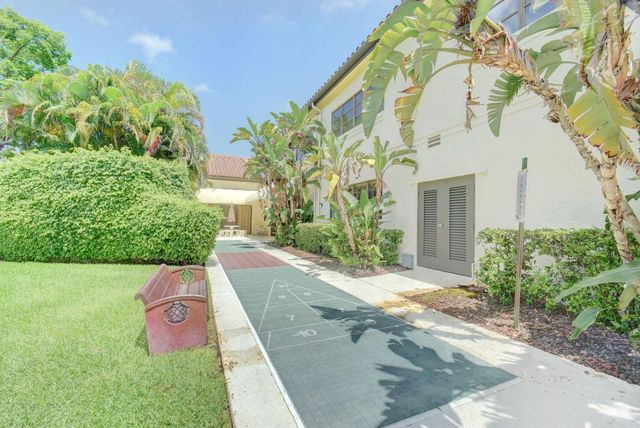 5782 Brook Bound Lane A, Boynton Beach, FL 33437