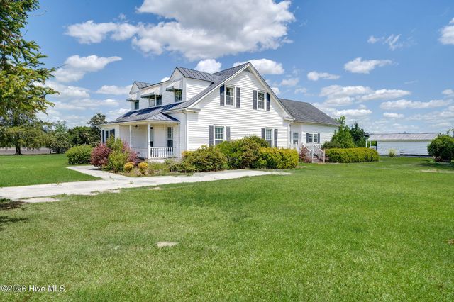1352 Cornwallis Road, Rose Hill, NC 28458