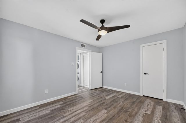 6646 E Lovers Lane 911, Dallas, TX 75214