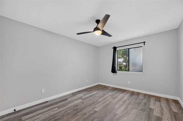 6646 E Lovers Lane 911, Dallas, TX 75214