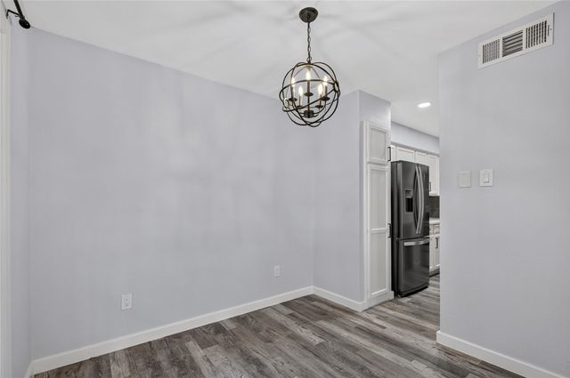 6646 E Lovers Lane 911, Dallas, TX 75214