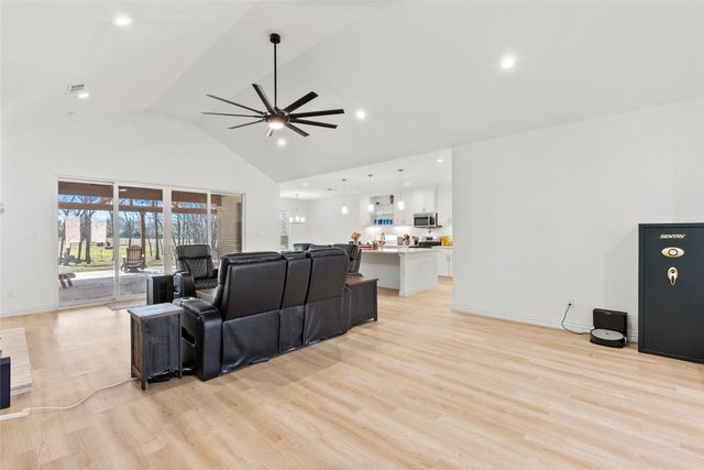 3557 County Road 4110, Campbell, TX 75422