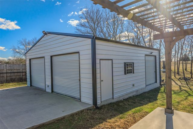 3557 County Road 4110, Campbell, TX 75422