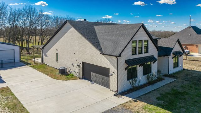 3557 County Road 4110, Campbell, TX 75422