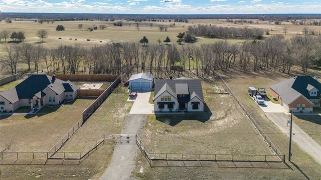 3557 County Road 4110, Campbell, TX 75422