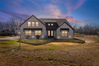 3557 County Road 4110, Campbell, TX 75422