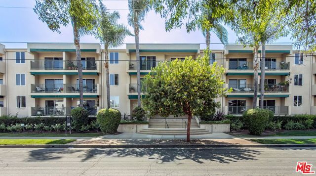 4501 Cedros Avenue 206, Sherman Oaks, CA 91403