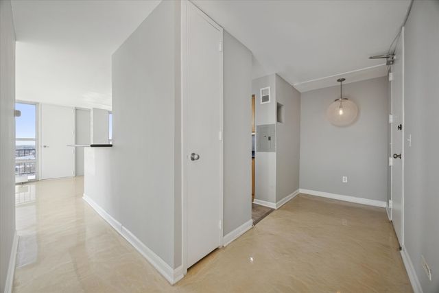 6730 S South Shore Drive 1604, Chicago, IL 60649