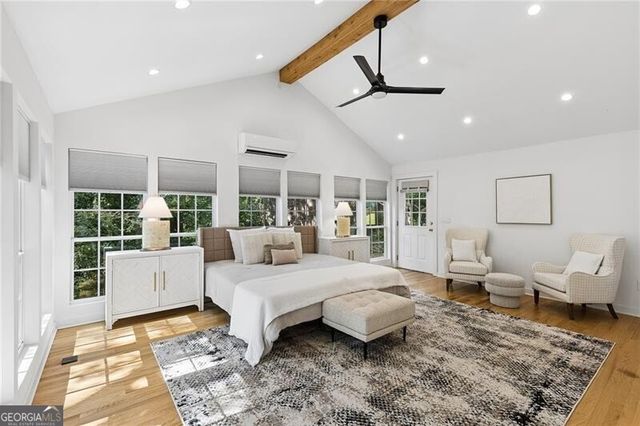 60 Willow Springs Lane, Roswell, GA 30075