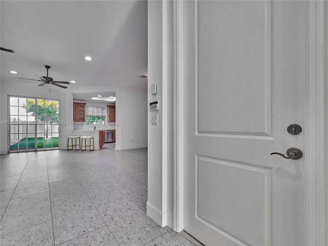 475 Ocean Ridge Way, Juno Beach, FL 33408