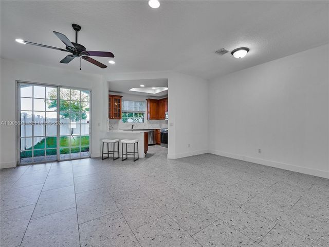 475 Ocean Ridge Way, Juno Beach, FL 33408