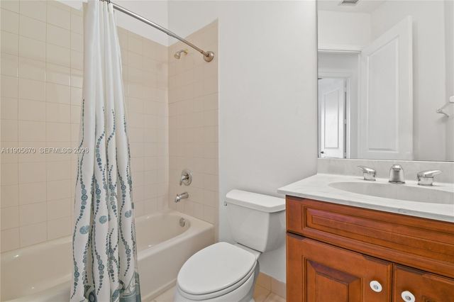 475 Ocean Ridge Way, Juno Beach, FL 33408
