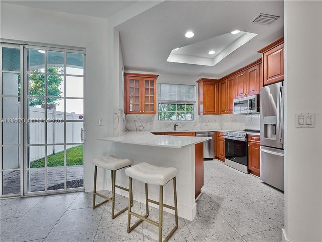 475 Ocean Ridge Way, Juno Beach, FL 33408