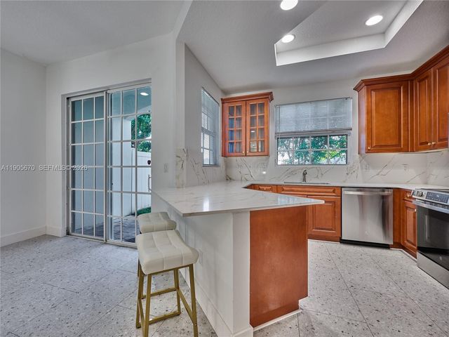 475 Ocean Ridge Way, Juno Beach, FL 33408
