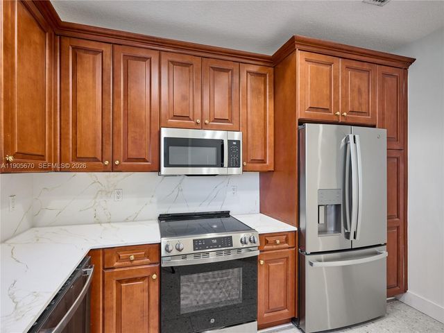 475 Ocean Ridge Way, Juno Beach, FL 33408