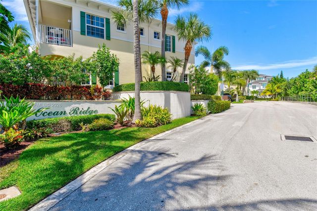475 Ocean Ridge Way, Juno Beach, FL 33408