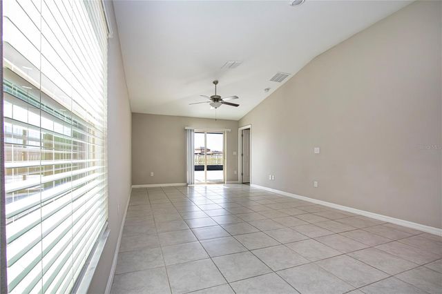 9437 LEMON DROP LOOP, Sun City Center, FL 33573