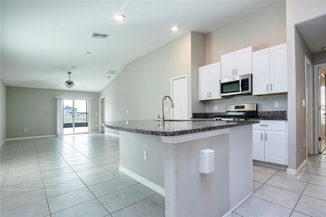 9437 LEMON DROP LOOP, Sun City Center, FL 33573