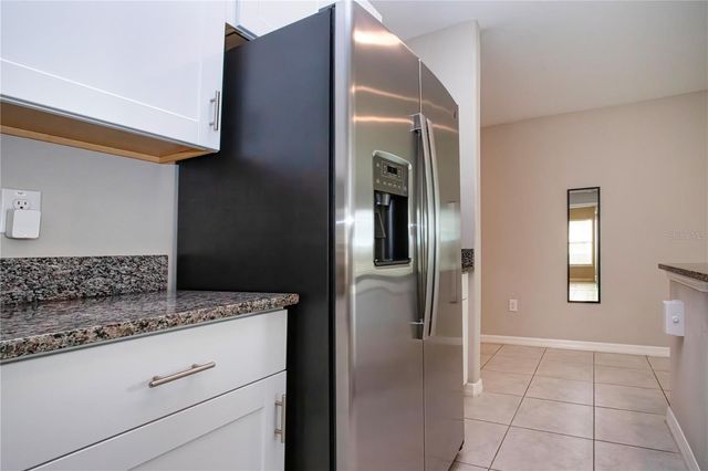 9437 LEMON DROP LOOP, Sun City Center, FL 33573