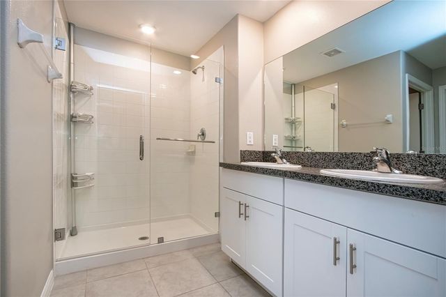 9437 LEMON DROP LOOP, Sun City Center, FL 33573